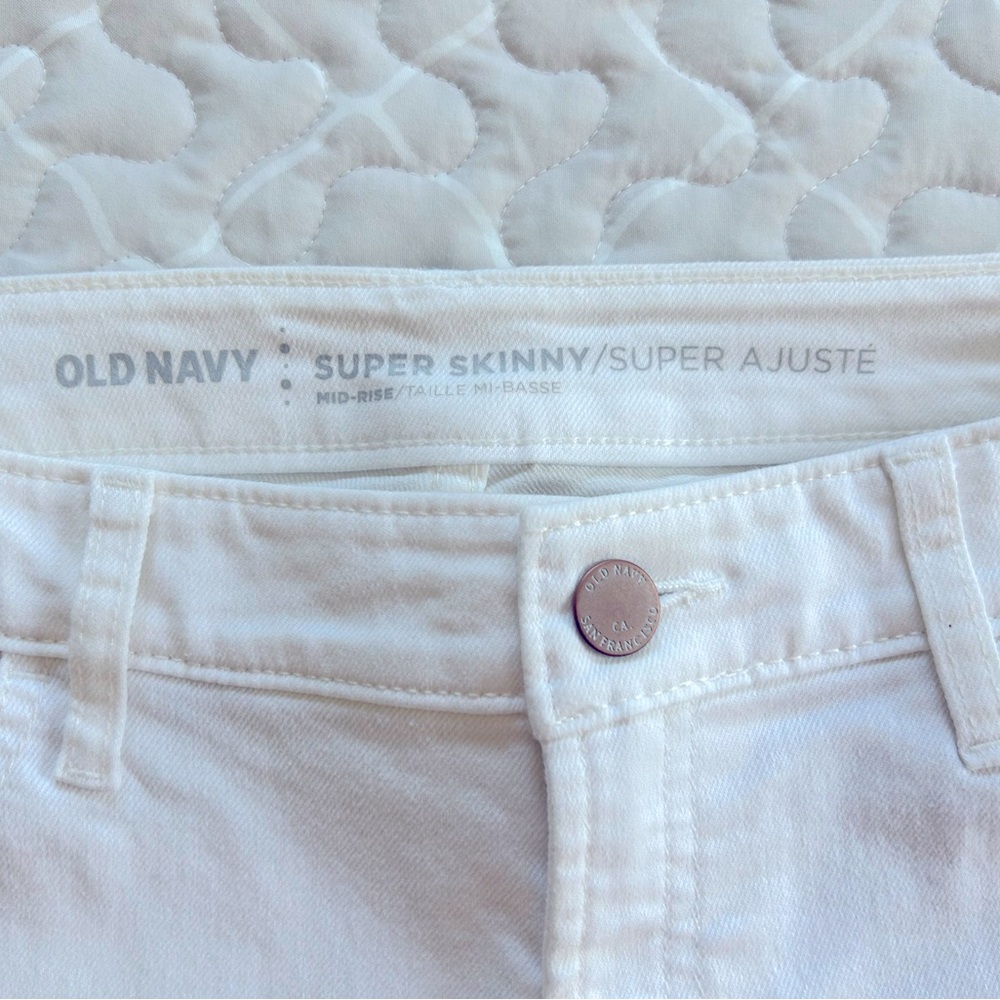 Super Skinny White Jeans - Picture 2 of 4